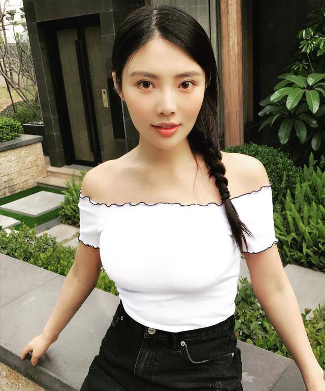 徐冬冬近照,漂亮成了这样!她在网络上发文想嫁人,她一直单身