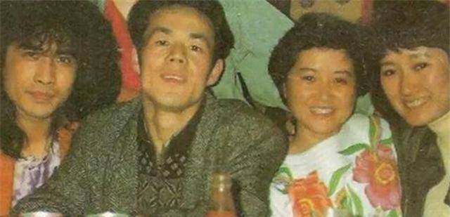 中国"特异功能"第一人——张宝胜的江湖路_气功_表演_质疑