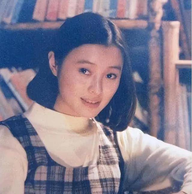 网友 活该她夺视后,太会演了_角色_吴樾_吴越