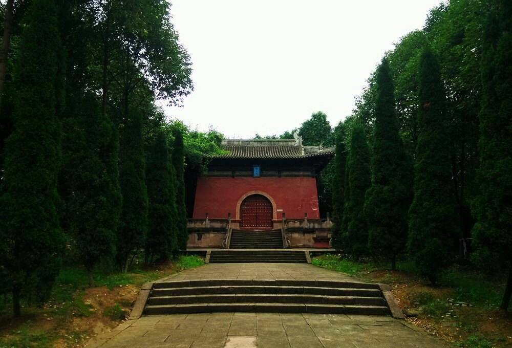 老头河沟捡到一块大石板,却引出一座明王陵,专家:消失400年了_成都