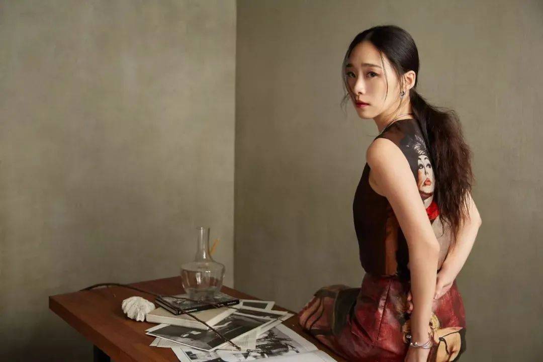 吴可熙主演电影「以爱之茗」入围2024柏林国际电影节主竞赛单元,上演