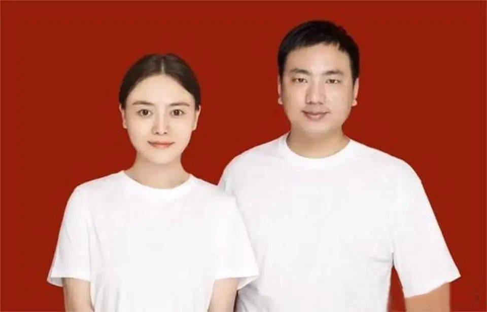 海来阿木献唱央视春晚:经历丧女,车祸,离异后,他的歌声更催泪