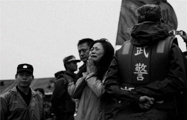 1985年哈尔滨沉船事件:驾驶员参与打架,致171人被淹死