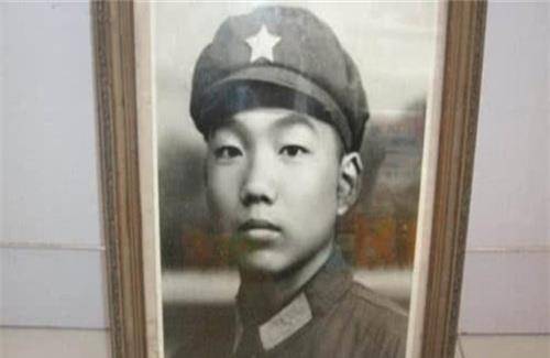 他就是18岁就牺牲了的烈士孟凡章,孟凡章出生于1951年的河南省沈丘县