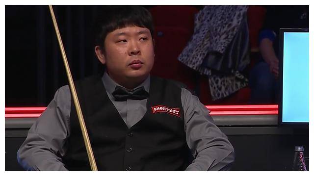 中国独苗绝杀晋级八强,世界冠军逆转6-3击败 opponent,强势出线.