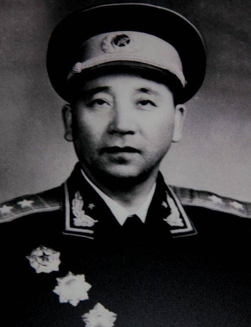 一,太行军区的司令员是秦基伟.