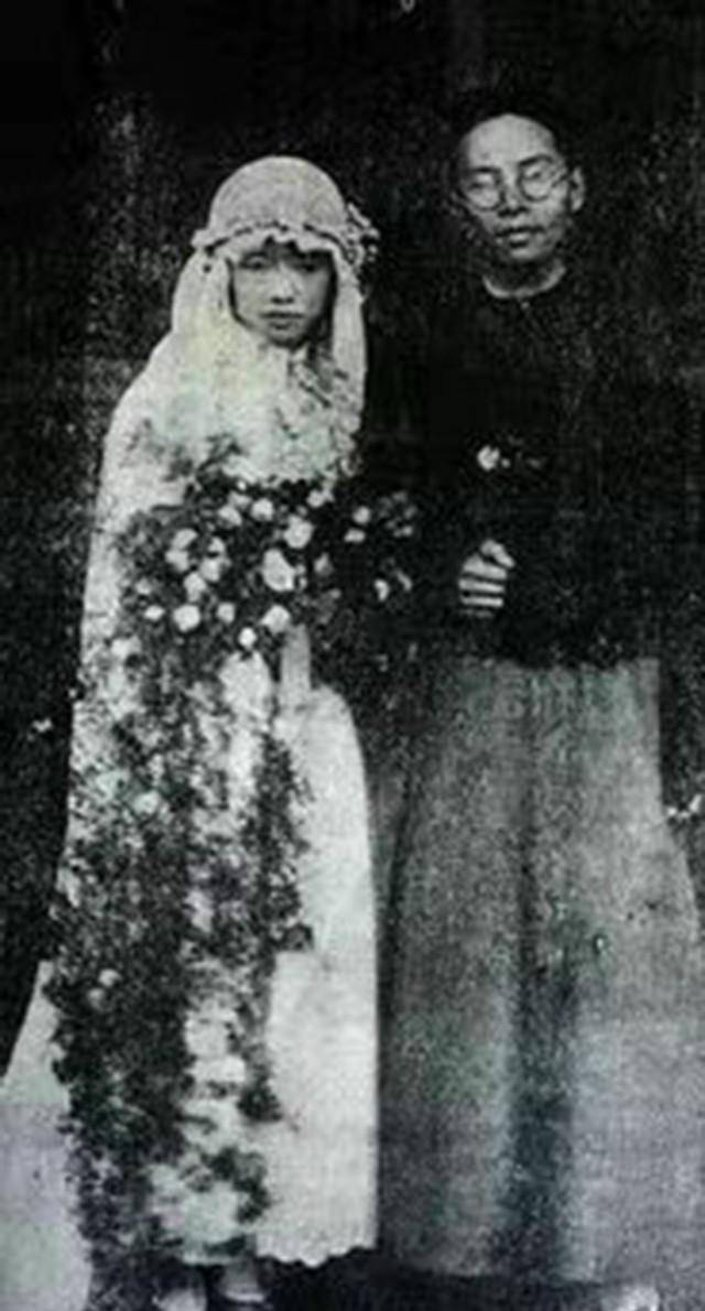 凌叔华:婚前和徐志摩暧昧,婚内出轨丈夫抓奸,才情名誉全被毁_陈西滢