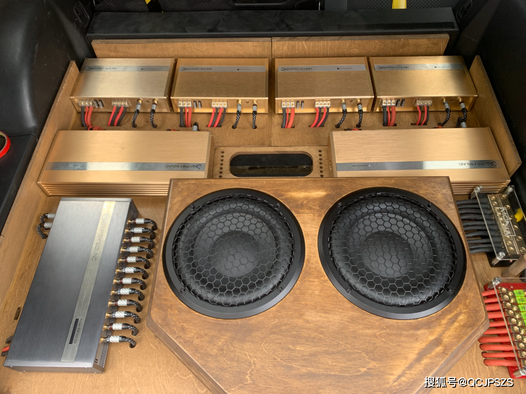 浅谈常见的几种低音炮!八仙过海,各显神通_箱体_空间_类型