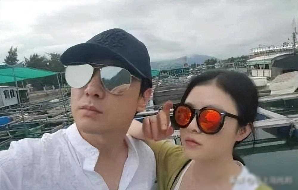 如今才明白,为何王琦与马丽暗中较劲,原来小肚鸡肠的从不是她_沈腾