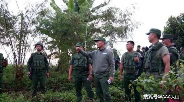 他们不满于缅甸军方在2021年发起的军事政变,认为这一政变阻碍了国家