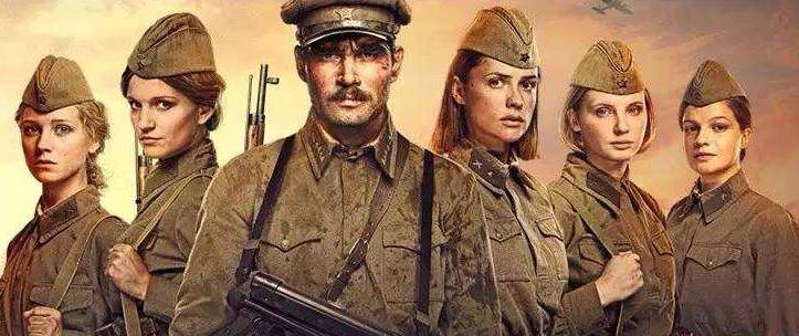 经过莫斯科保卫战之后,战场上出现暂时的沉寂,苏德双方都