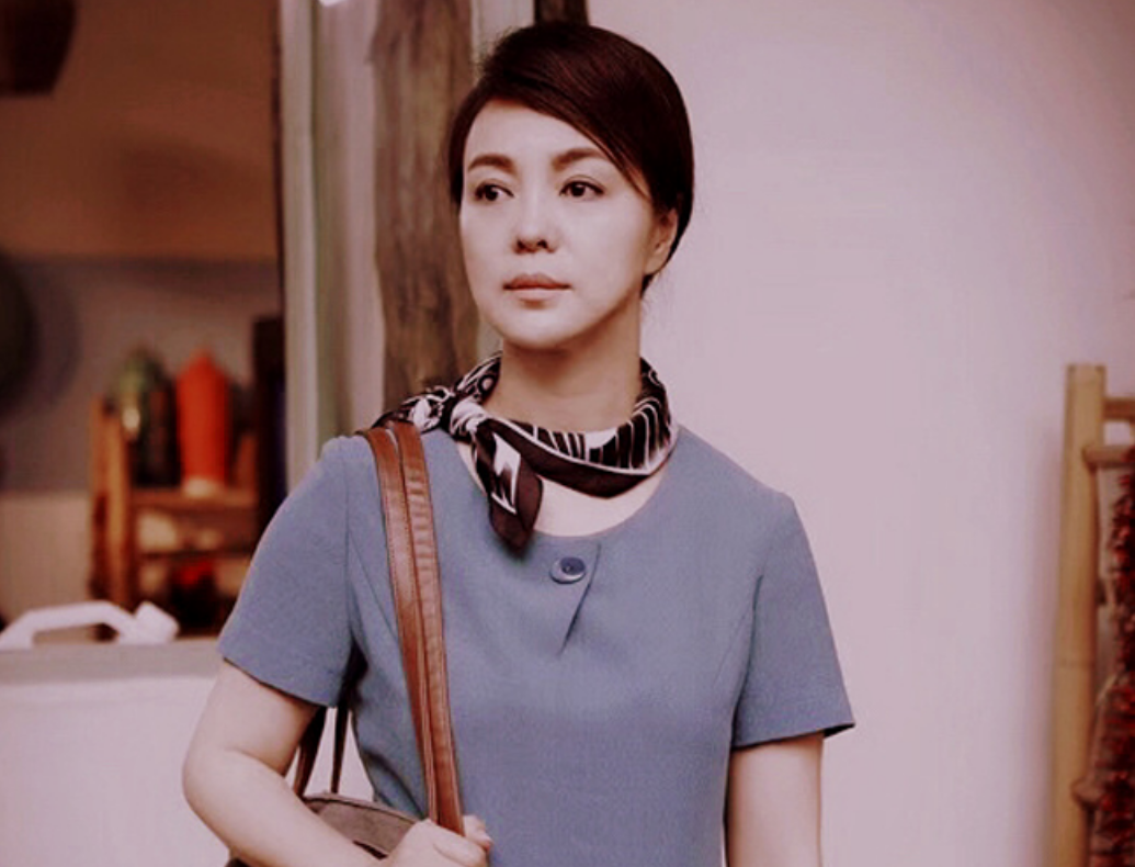 荣蓉:被誉为国民妈妈,二婚著名作家恩爱19年,如今活成人生赢家_成为了