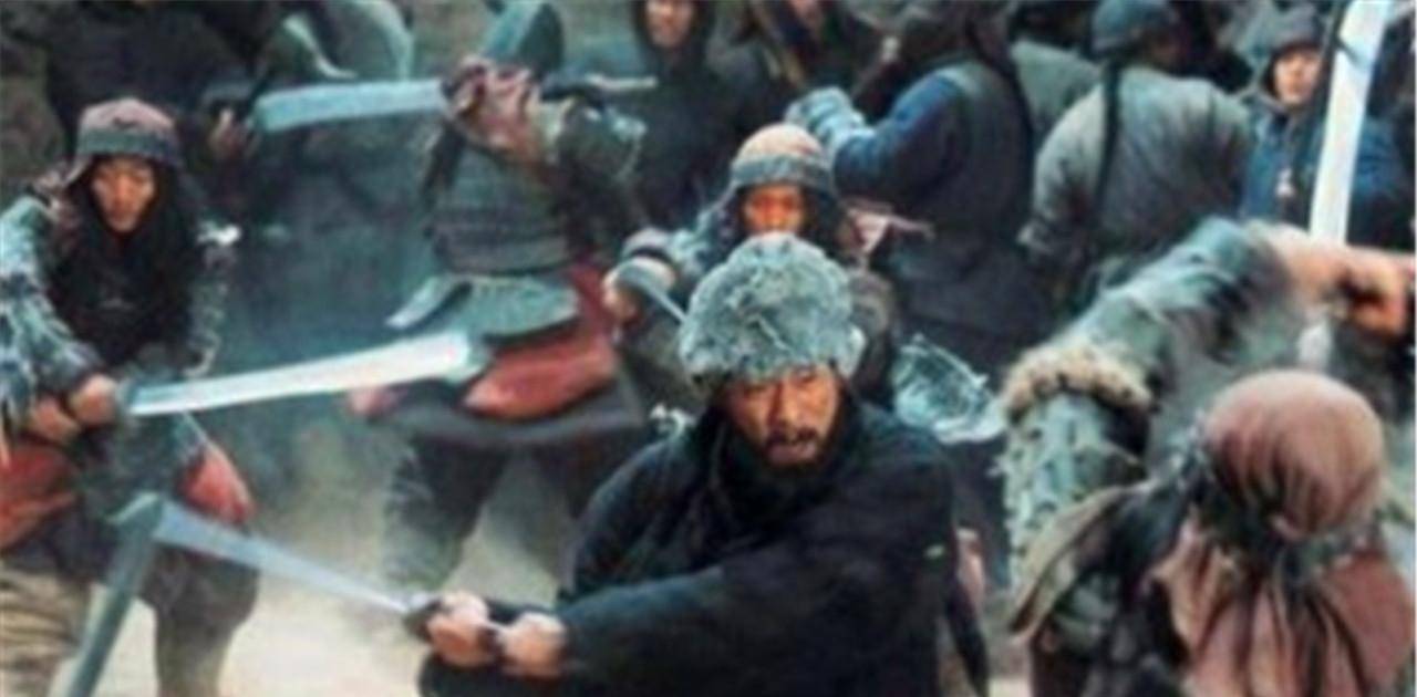 他是晚清名将, 与曾国藩齐名受三任皇帝信任, 最终