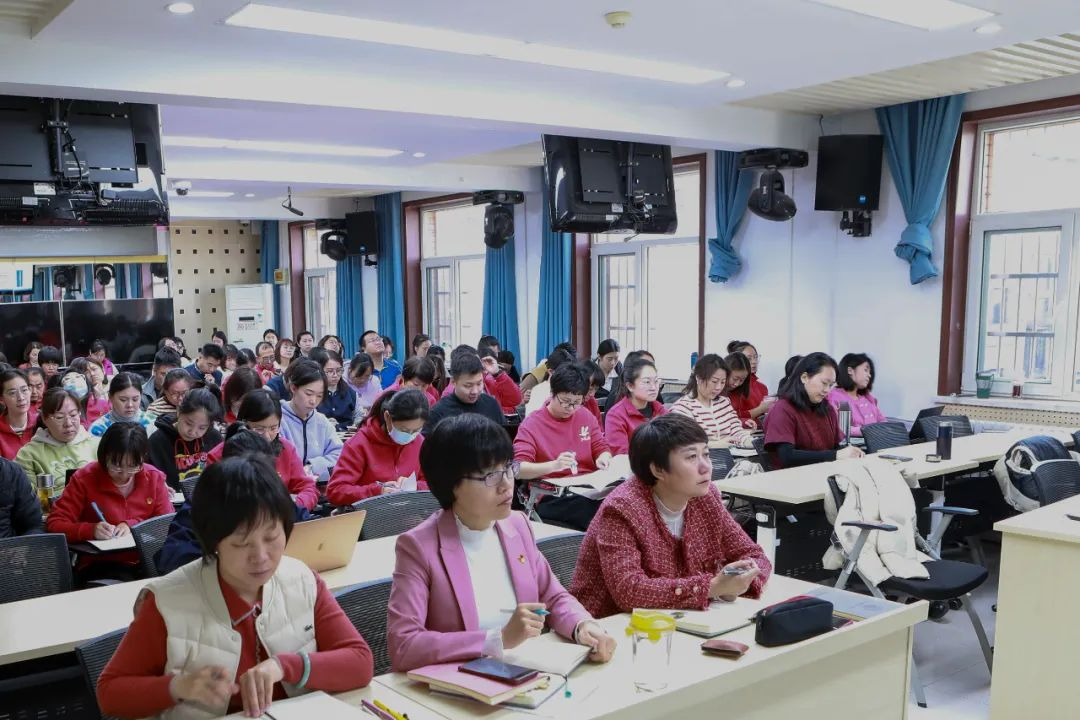 勤思善学共成长 踔厉奋发再起航——北京市健翔学校教师培训会_教育