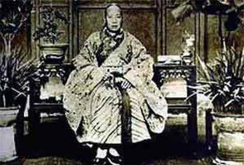 李莲英真实相貌:满脸脓包,面露阴险,最终落个身首异处_李进西_安德海