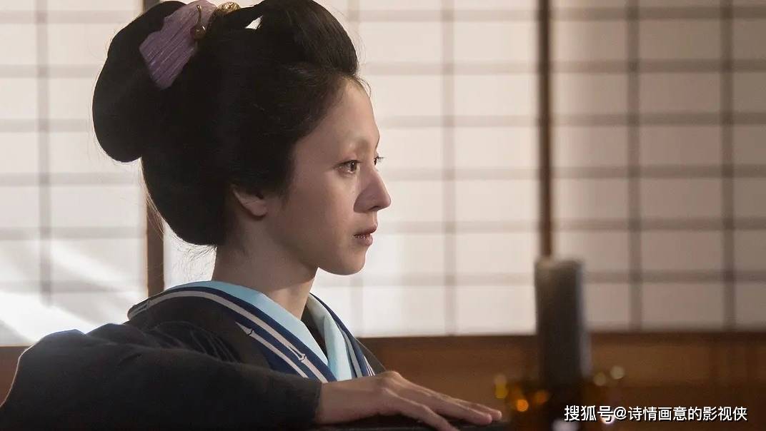 以笔为刃,以爱为盾,《投靠女与出走男》勾勒时代