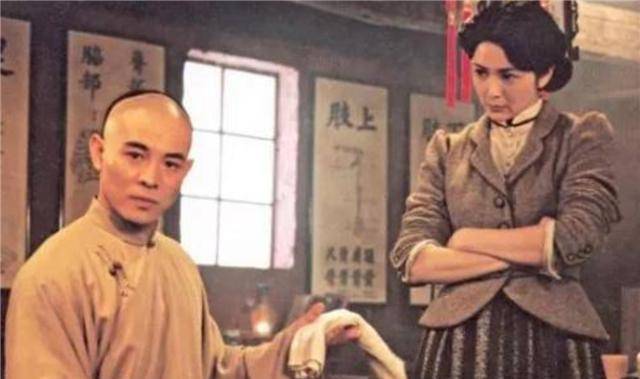 一代宗师黄飞鸿,69岁去世后,他的子孙后代现状如何?_黄汉森_父亲_因为