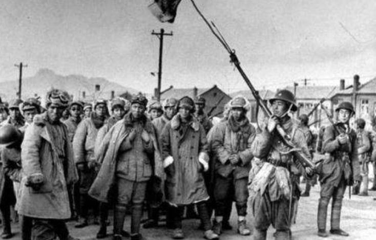 挺进豫皖苏,以便于配合刘邓大军跃进大别山地区作战,陈谢兵团挺进豫西