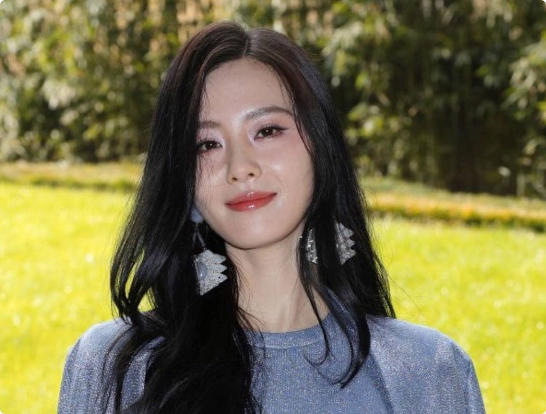 郭晶晶的"大饼脸",刘诗诗"法令纹",是对内娱畸形审美的反击_吴昕_时装