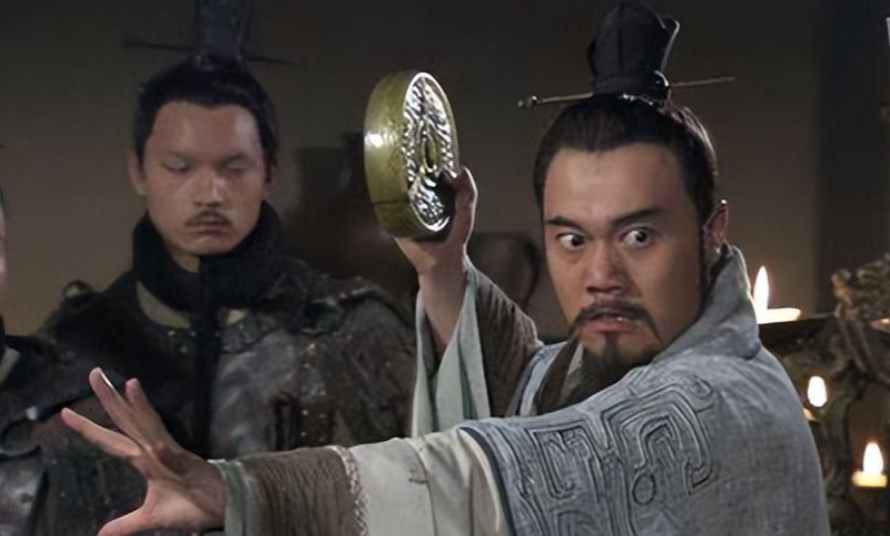 赵惠文王眉头深锁,朝堂群臣无人敢应承出使秦国.