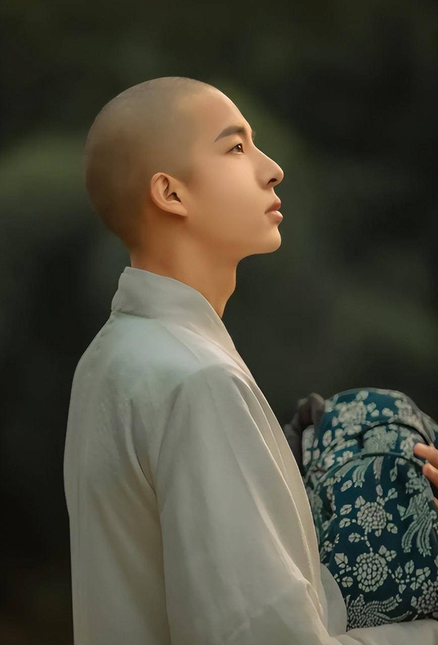 每天吃素的和尚,为何个个都是肥头大耳?