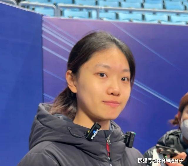 18岁天才美少女夺冠!