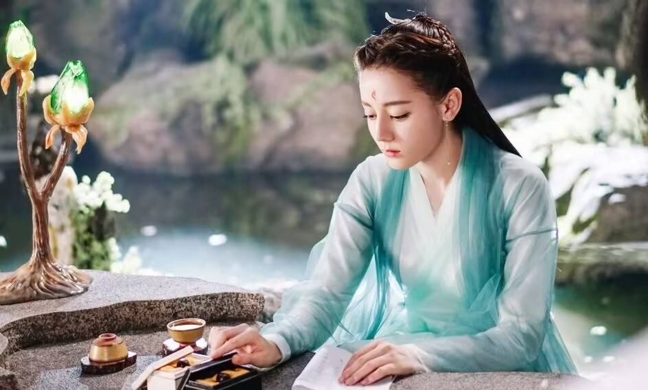 《从善》官宣启动,女主被爆热巴,男主正在接触赵又廷和高伟光_作品