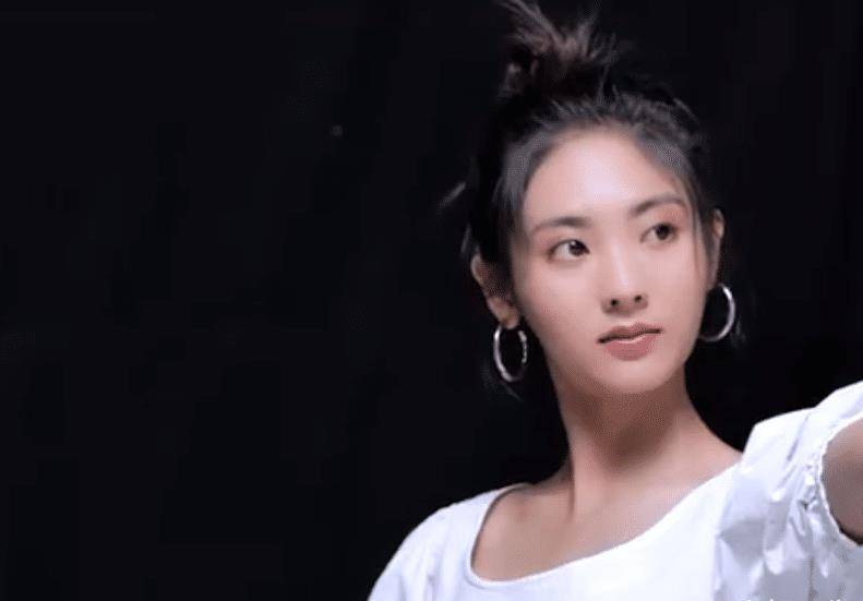 女主是"邻家女孩"_cp_邢菲_时光