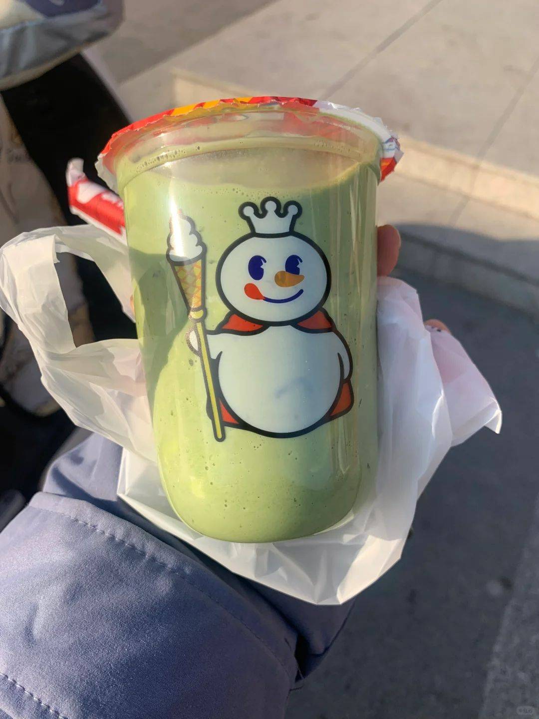张红甫蜜雪冰城抹茶摇摇奶昔—爱喝小雪再现抹茶_饮品_口感_味觉