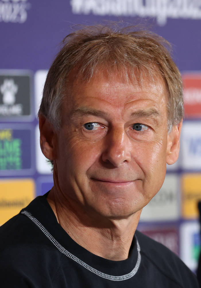 韩国足协宣布克林斯曼下课