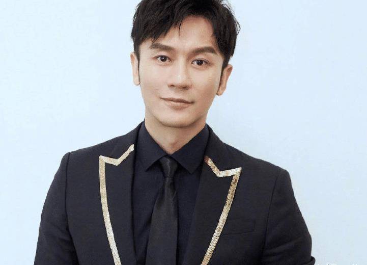 《奔跑吧》官宣后,李晨又给大家带来喜讯啦!看完内容:粉丝连忙道恭喜.