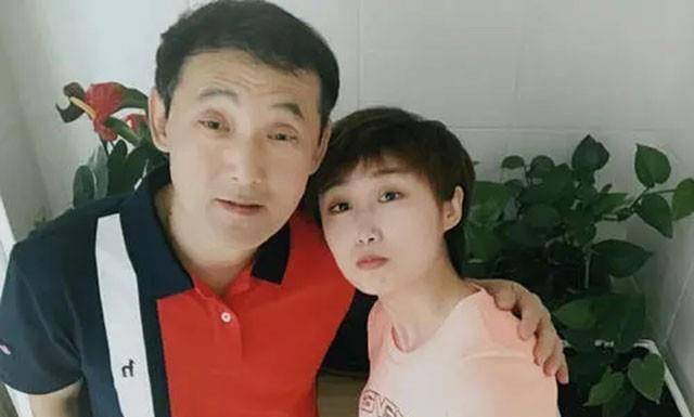 被教练骂没文化,退役后进清华,华丽转身变白富美_施之皓_比赛_孔令辉