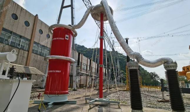 zsbp-132kva/66kv变频串联谐振耐压试验装置:就是做耐压试验的设备,它