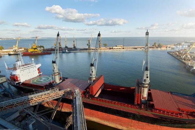 乌克兰1月份通过海上走廊出口1200万吨粮食_数字_发展_领土