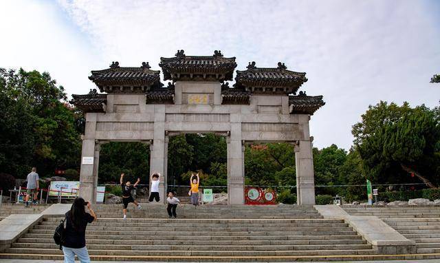 国家历史文化名城徐州,这7处免费好玩的景点不容错过_云龙湖_城市