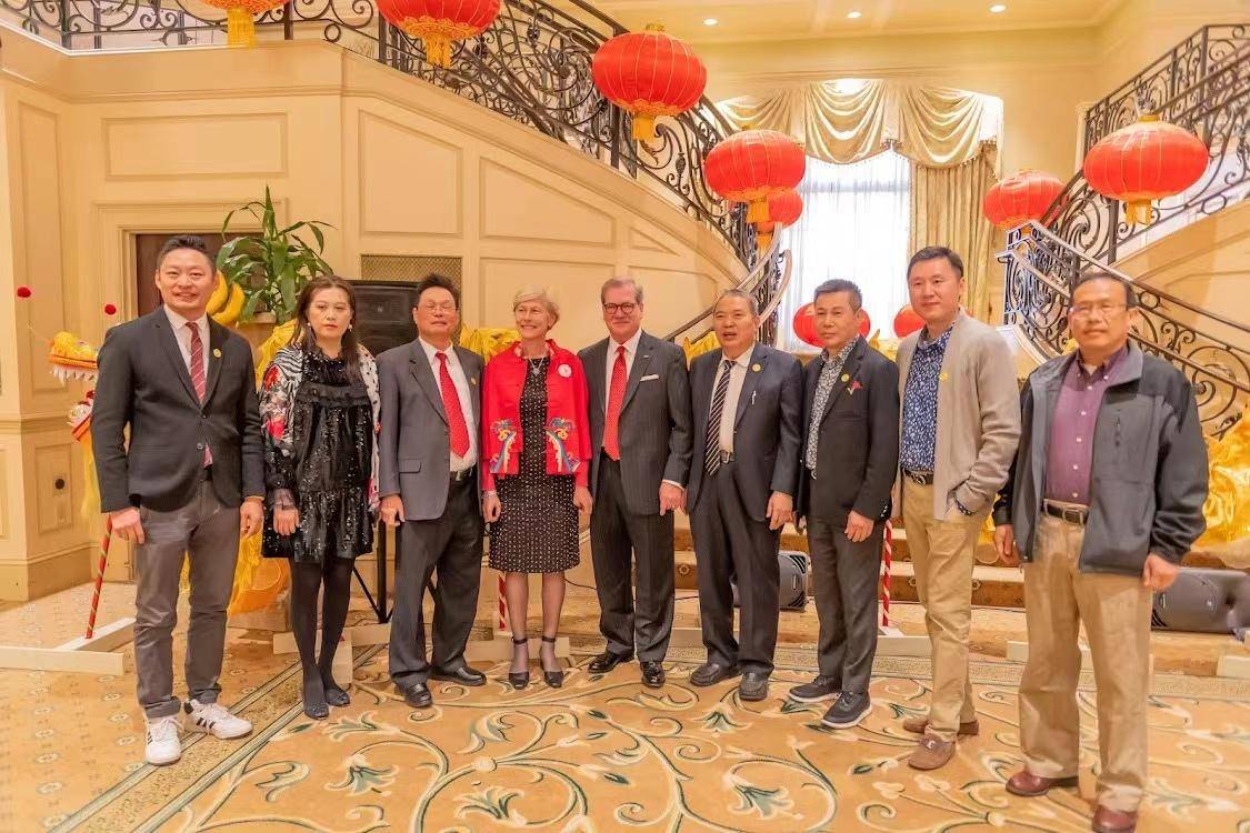 国际新闻:北卡华人社团春节大联欢,政要侨领莅临盛会