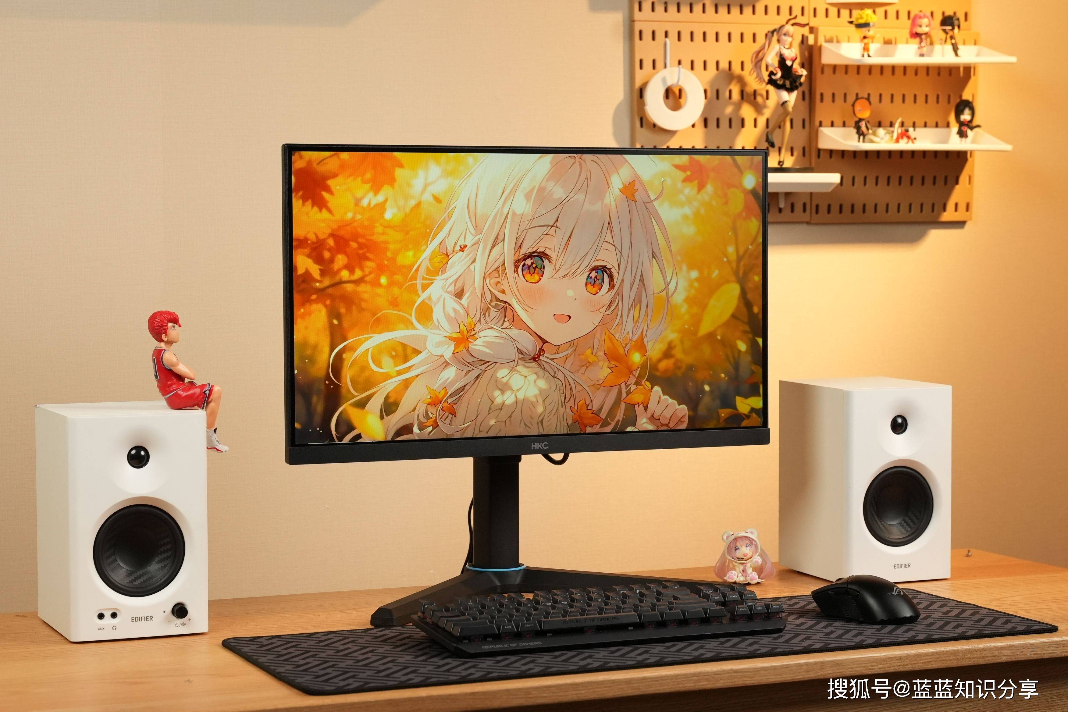 hkc vg253km显示器:一款颠覆游戏体验的高刷电竞显示器!