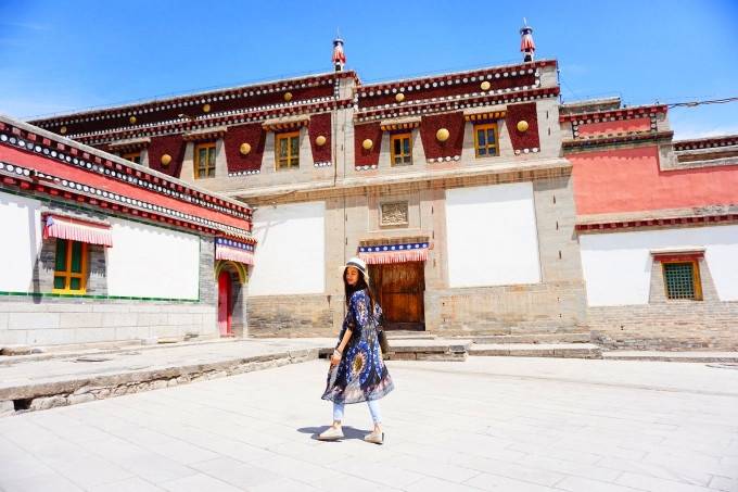 跟团七天六晚旅游攻略穿搭指南,西北7日游详细穿搭_阿洁_青海_莫高窟