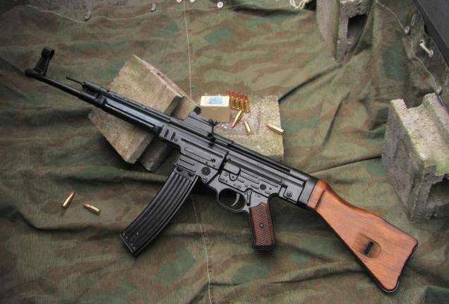 志愿军_波波沙冲锋枪_轻武器