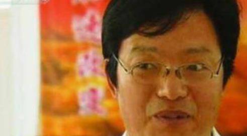 这个声音,让原本抱着看热闹的杨永信彻底打开了头脑