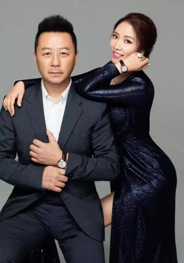 郭涛,娶小自己15岁的李燃,妻美儿帅女萌,郭涛真是不虚此生啊_德福