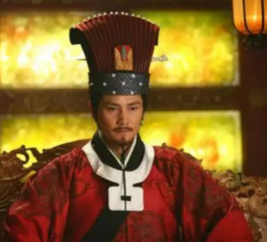 皇帝腹泻,让御医治病,御医说我先吃块西瓜,皇帝感叹:神医!