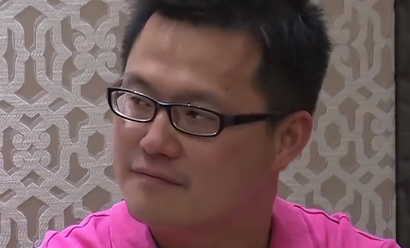 杨舒春的惊人事迹已经闹得人间皆知,以至于大家对他的评价都各持己见.