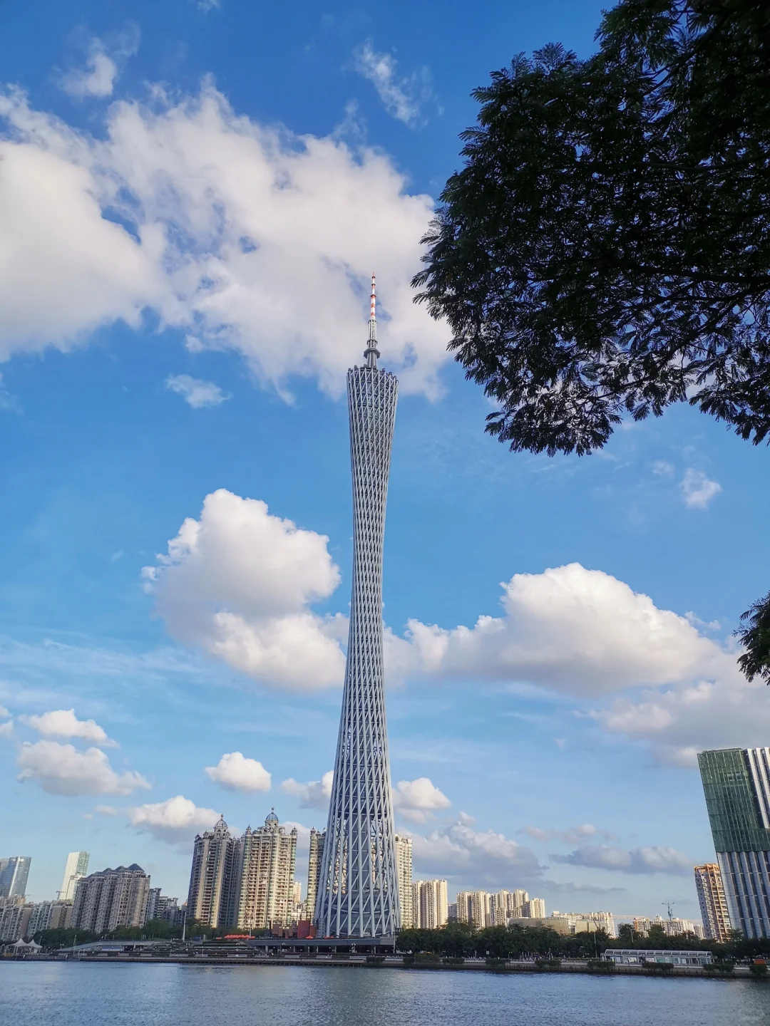 01交通:地铁2号线海珠广场99门票:93 不用提前约99不知道的还