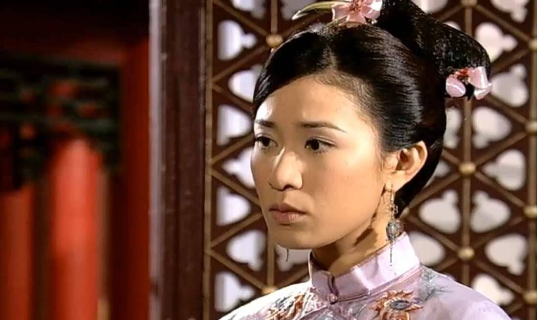 尔淳对孙白杨的心意,玉莹本来是不知道的.