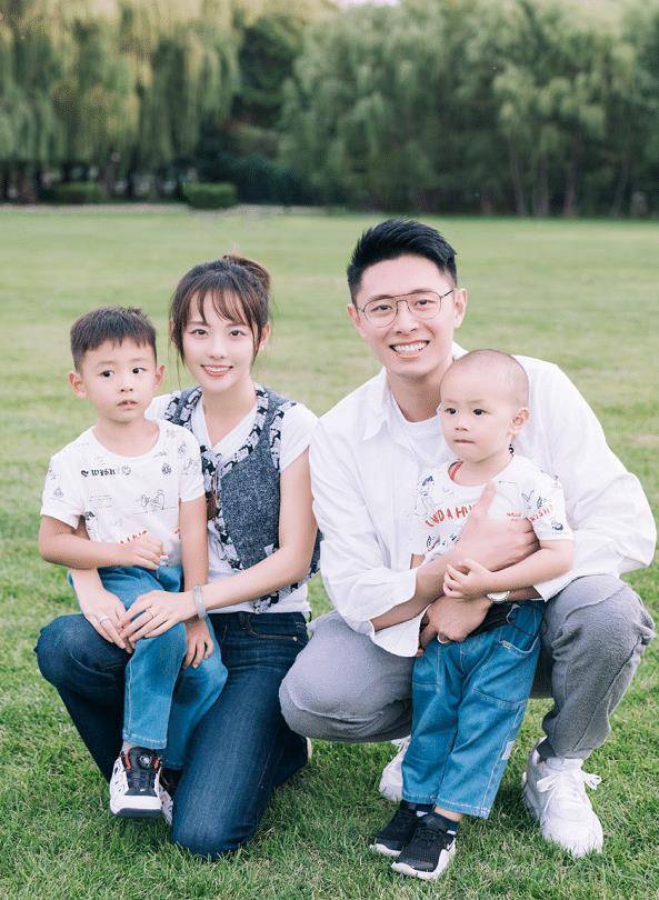 曾与杜淳相恋7年,却转身嫁给王思聪好友,如今被富豪丈夫宠成女王