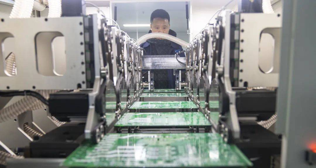 四川一pcb企业力争今年实现新发展目标_生产_聂志国_设备