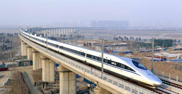 广东湖南联手修建高铁,全长600公里,解决1亿多人绕行京广高铁之苦