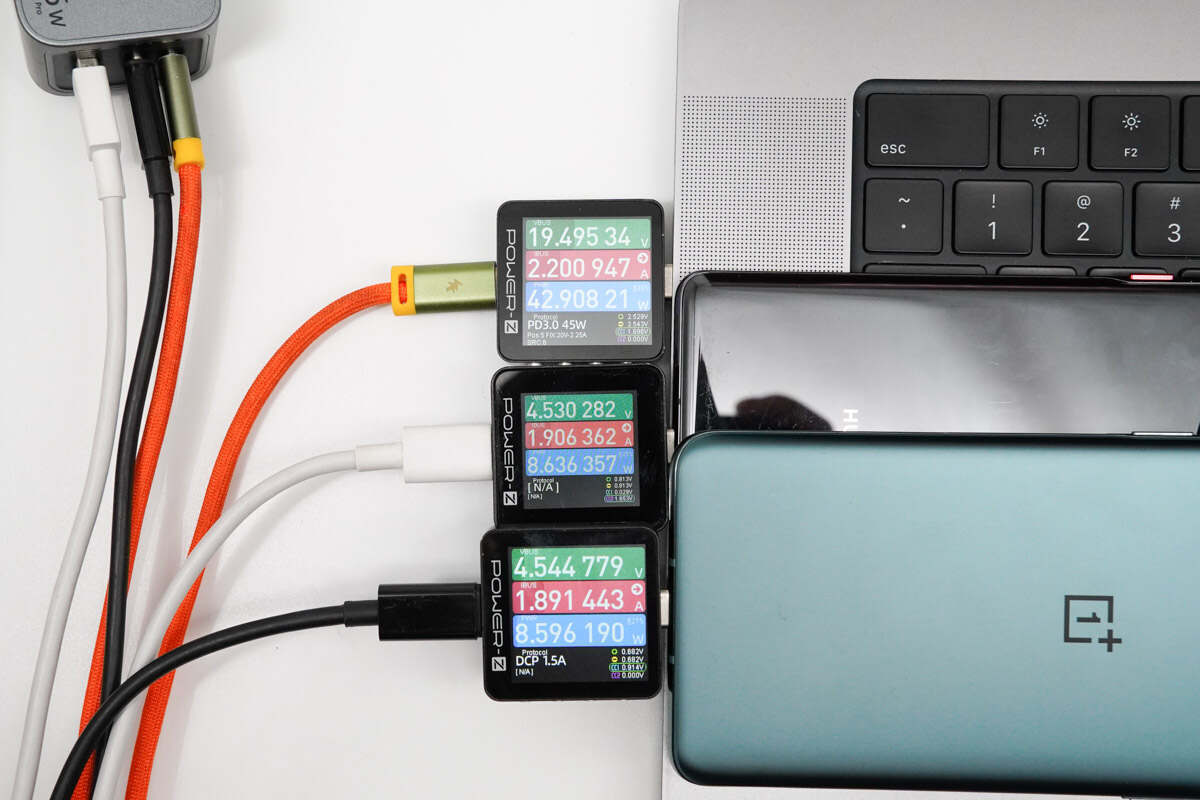 轻灵小巧,pd 65w快充,绿联闪充湃 pro 65w 氮化镓