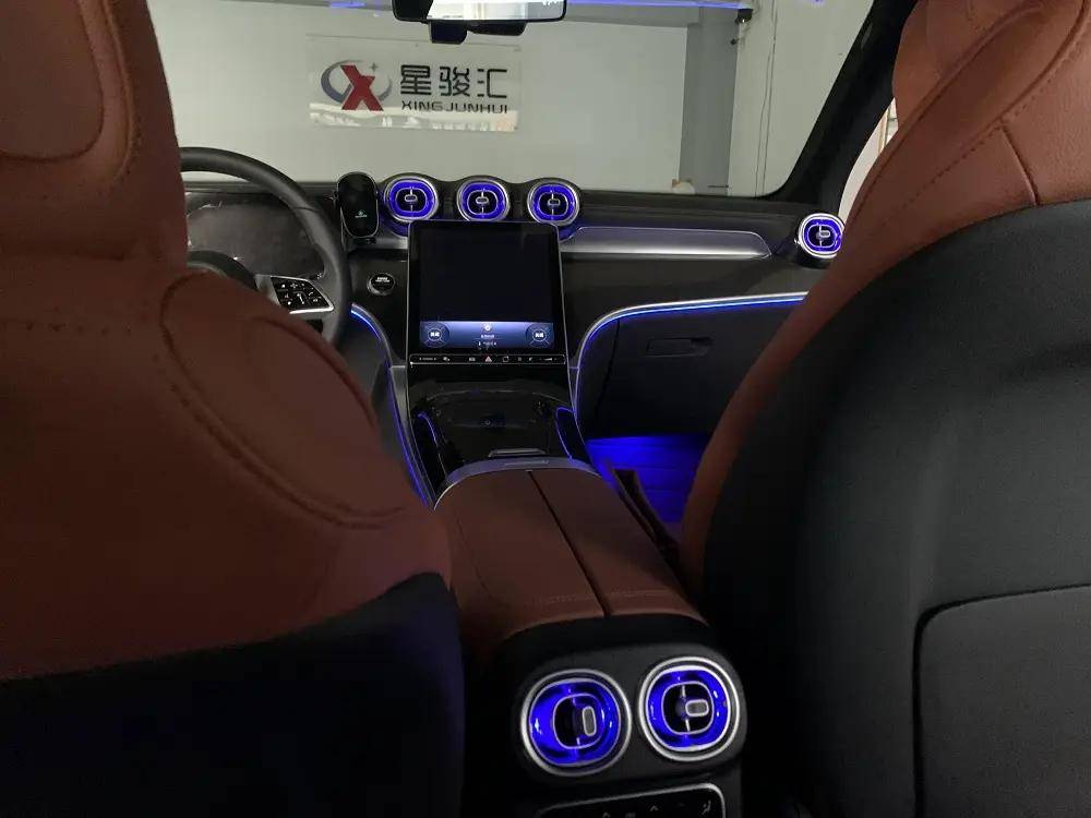 23款奔驰glc260l加装固定踏板 豪华氛围灯 效果分享_搜狐汽车_搜狐网